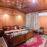 Dal Lake Heritage Houseboat New Manila