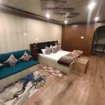 Hotel Valinor