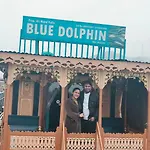 Houseboat Blue Dolphin