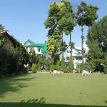 Hotel Mirage