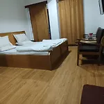 Ruby Hotel