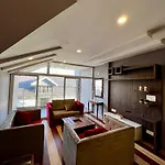 Chinar Appartment