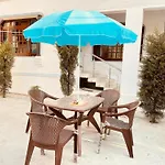 Sea Green Guest House