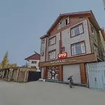Hotel O Eco Rooms
