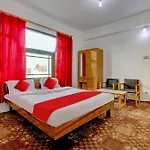 Hotel O Delhi Star