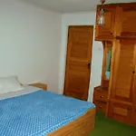 Hillscape Inn