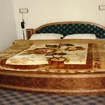 Grand Sultan