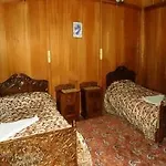 Marco Polo Houseboats