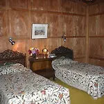 Privilege Houseboats