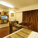 22 Enclave Evoke Lifestyle