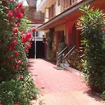 Hotel Jh Bazaz