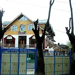 Hotel Nishat