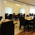 Hotel Valley Orchid