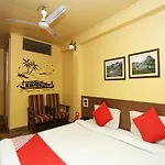 Oyo 4529 Hotel Star Of Kashmir