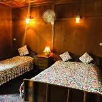 Monarch Group Of Houseboats