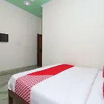Oyo 29534 Hotel Pacific