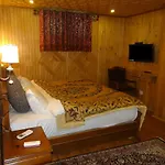 Kashmir Mahal Resorts