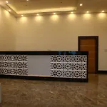 Palette - Golden Tulip Kashmir