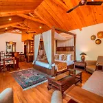 Lemon Tree Hotel Srinagar