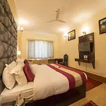 Oyo 5174 Hotel Pamposh