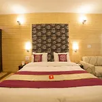Oyo 5174 Hotel Pamposh