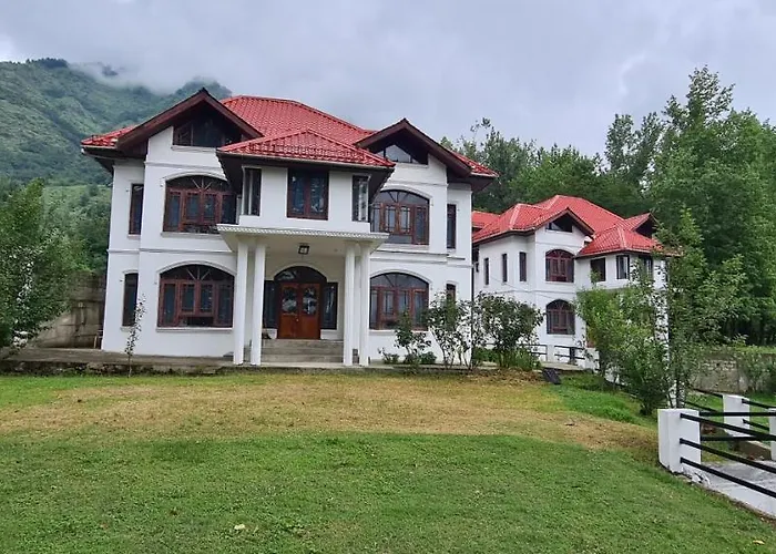 Royal Mansion
