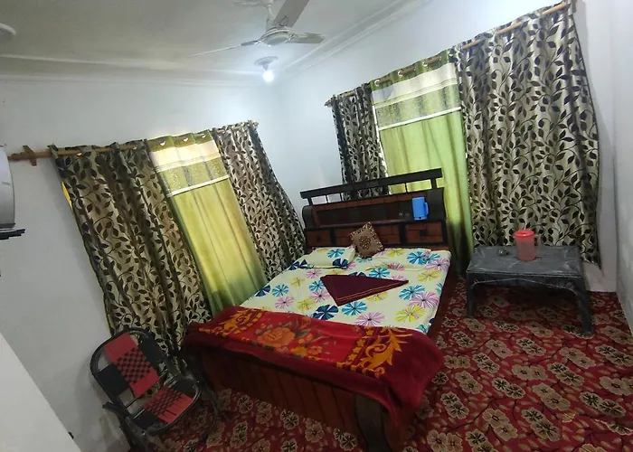 Hotel Irshad Home Stay