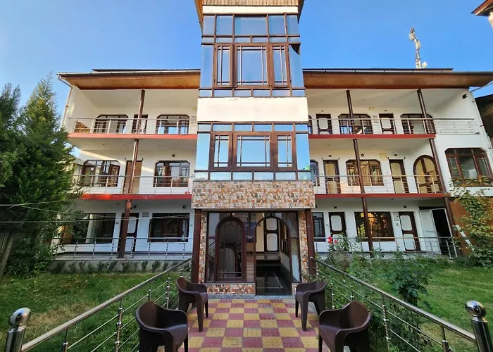 Junaid Guest House