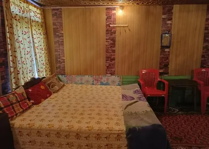 Hotel Island