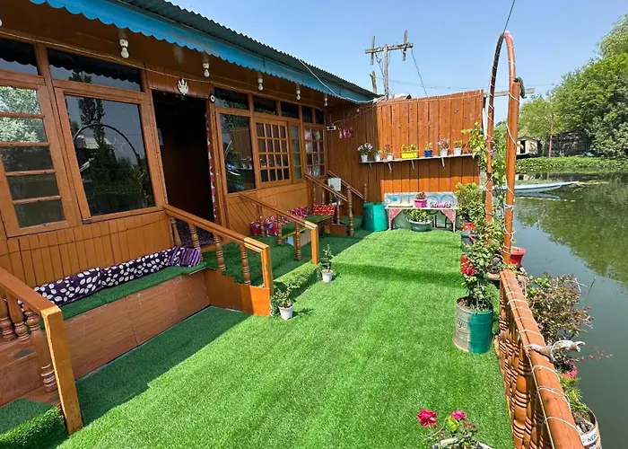 Farooq Biloo Palace