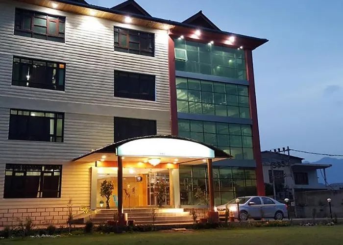 Triden Kashmir Resort