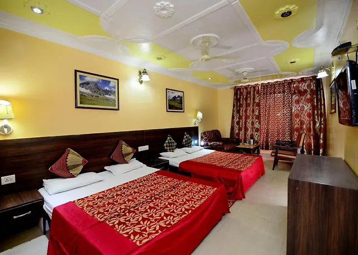 Oyo 4529 Hotel Star Of Kashmir