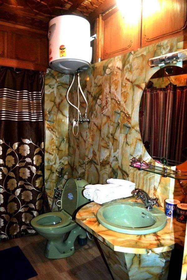Hotel Swan Heritage Houseboats 5*