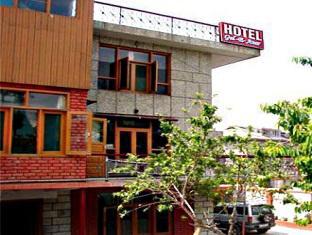 Hotel Gul E Anar