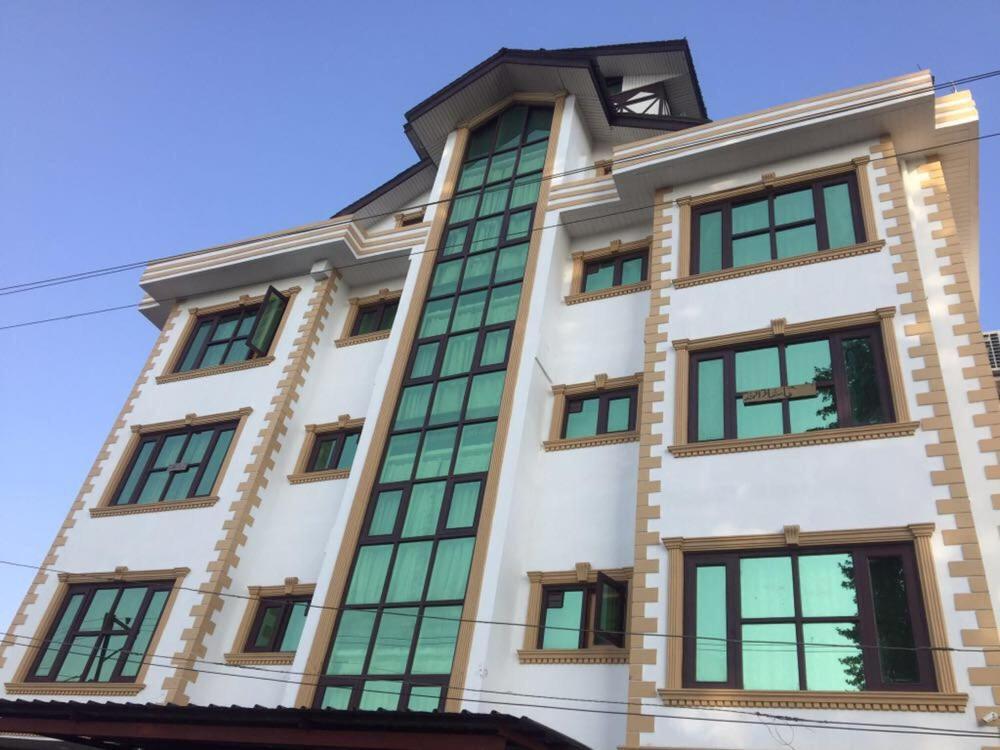 Hotel Royal Milad 3*