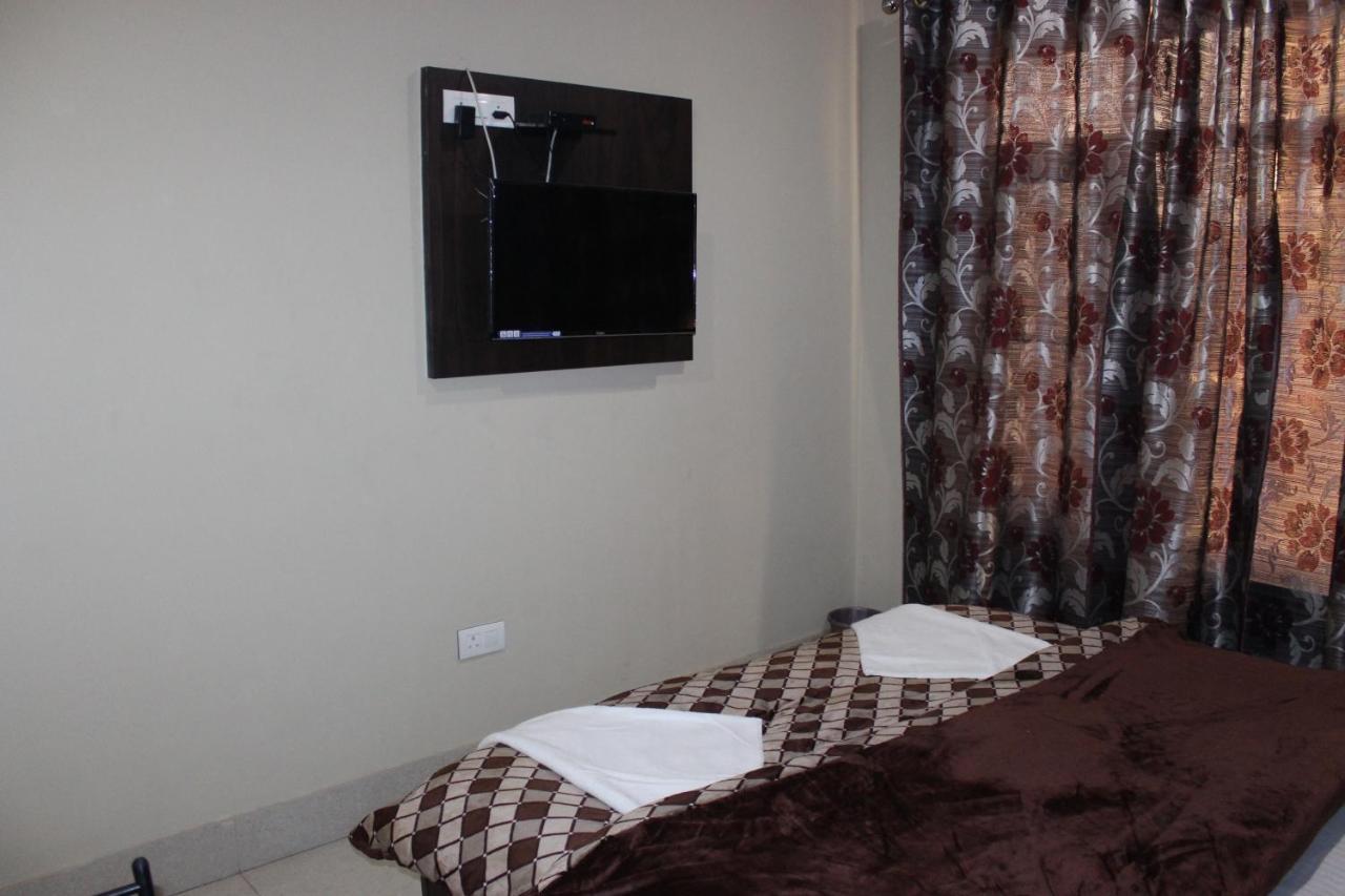 Samar Hotel Srinagar (Jammu and Kashmir)