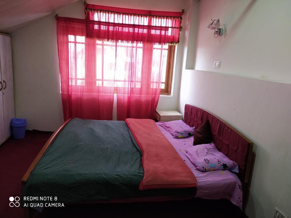 Shamus Javed Homestay
