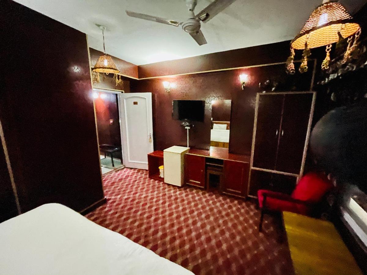International Hotel 3*