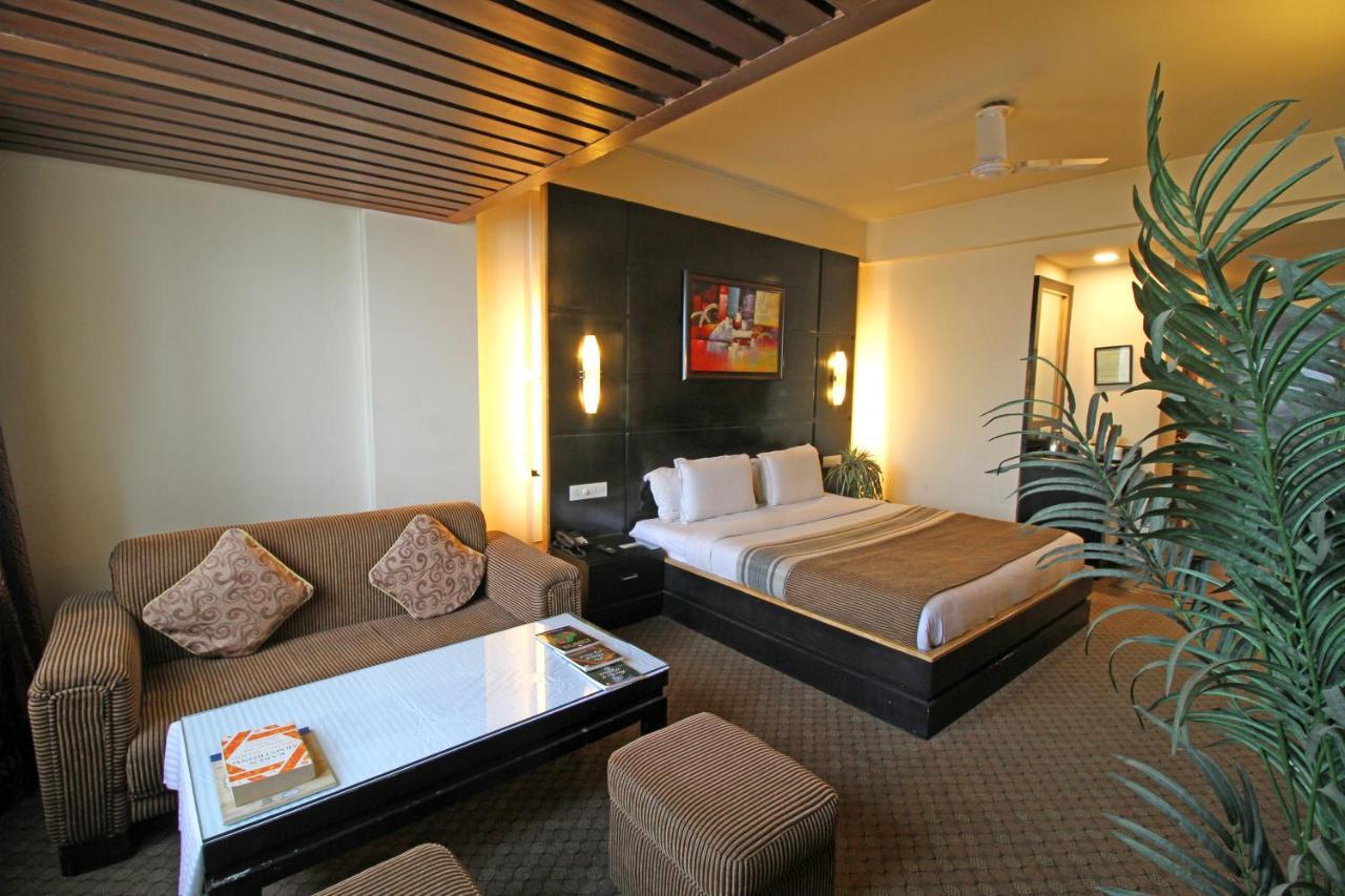 Comrade Hotel Srinagar (Jammu and Kashmir)