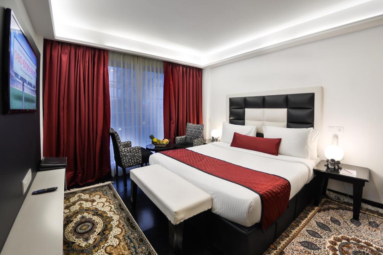 Hotel Rose Petal Srinagar (Jammu and Kashmir)