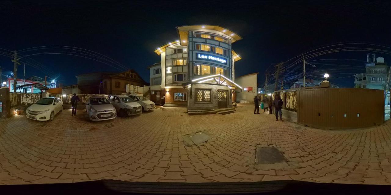 Hotel Lee Heritage Srinagar (Jammu and Kashmir)