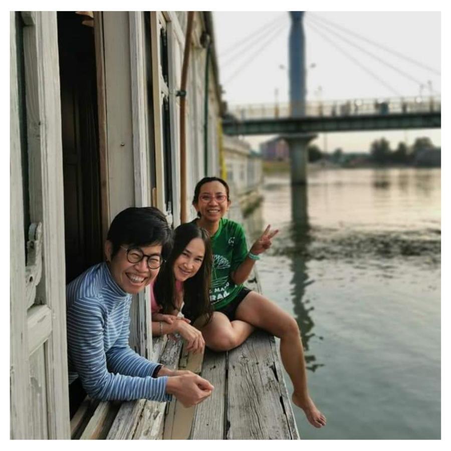 Botel The Shelter Group Of Houseboats & Tour Organiser Srinagar (Jammu and Kashmir)