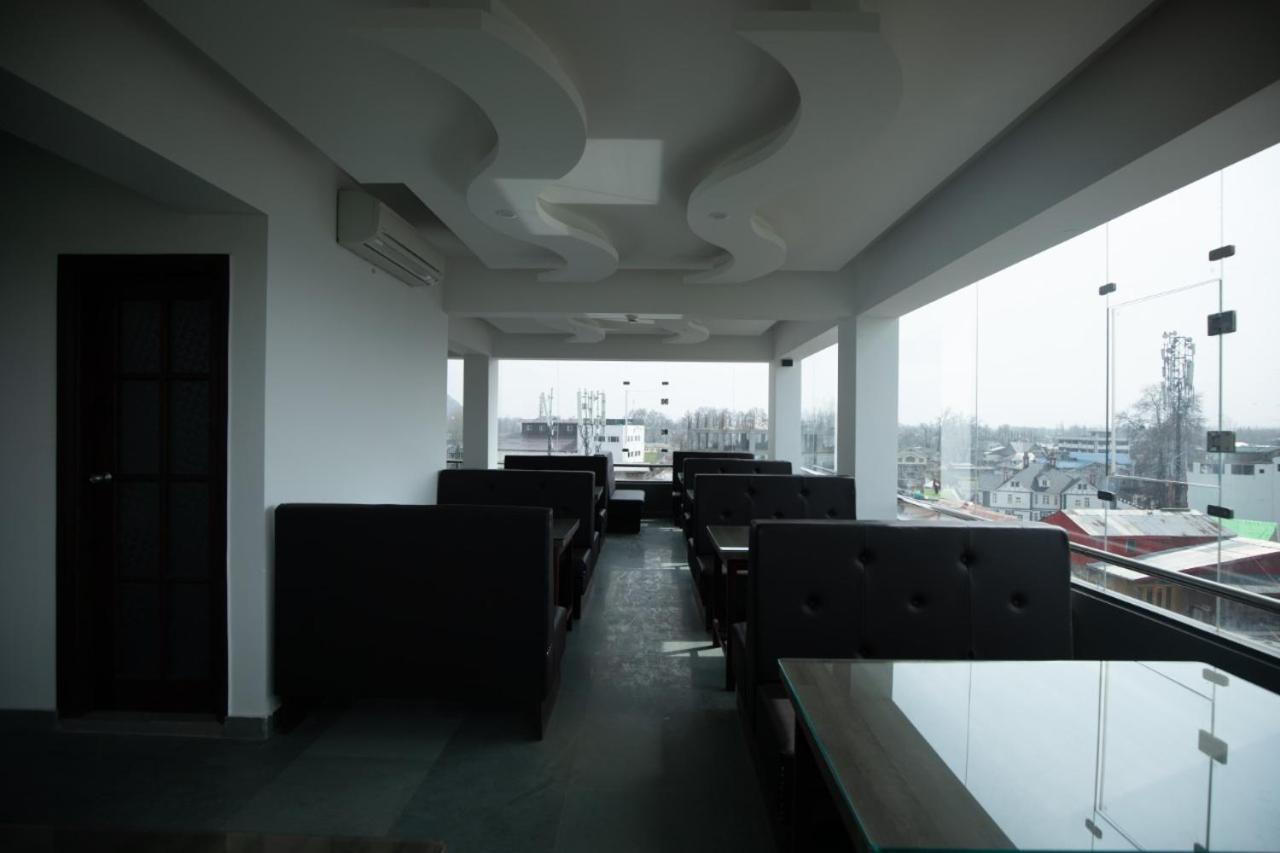 Aqeeq Towers Srinagar (Jammu and Kashmir)