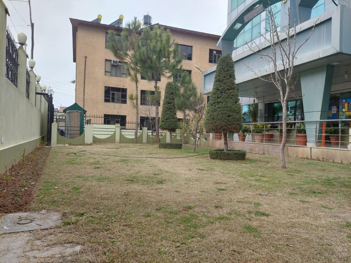 Grand Habib Srinagar (Jammu and Kashmir)