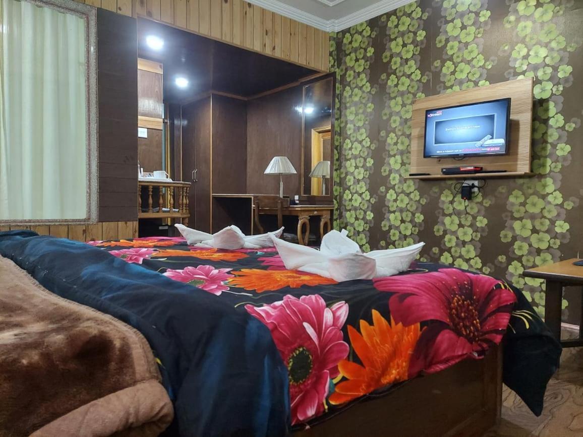 Grand Habib 3* Srinagar (Jammu and Kashmir)