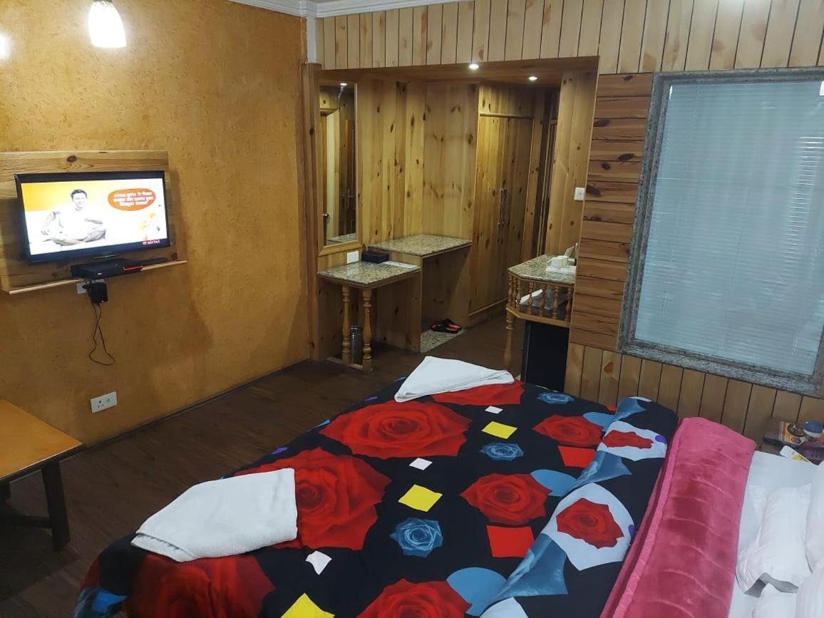 Grand Habib Hotel Srinagar (Jammu and Kashmir)