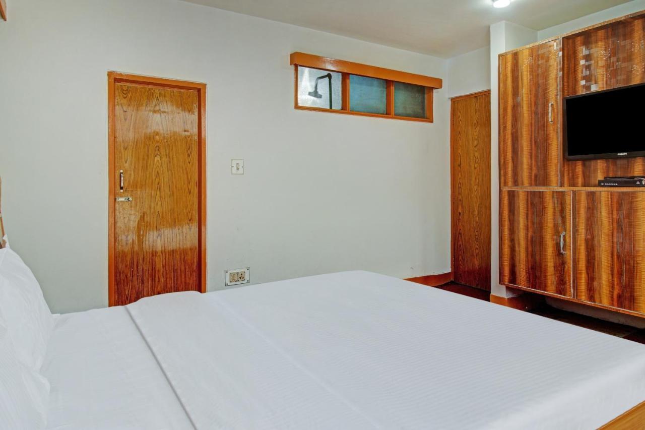 Hotel Oyo 82305 Ruby And Restaurant 3*