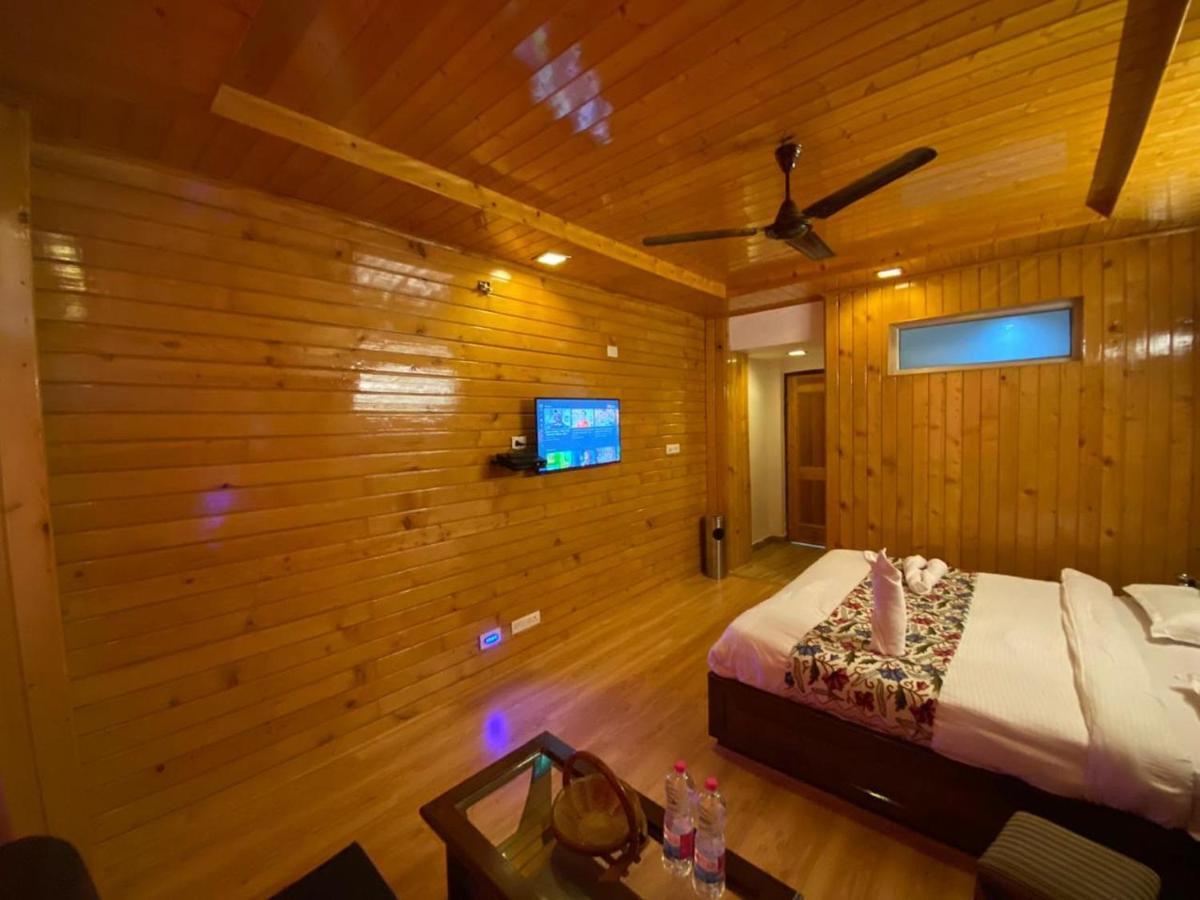 Regal Palace Hotel Srinagar (Jammu and Kashmir)