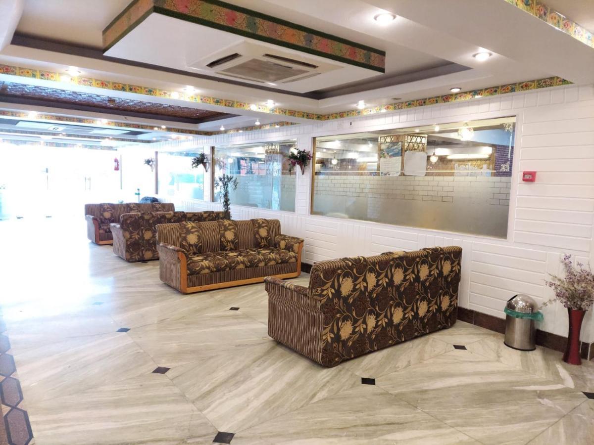 Hotel Regal Palace 3*