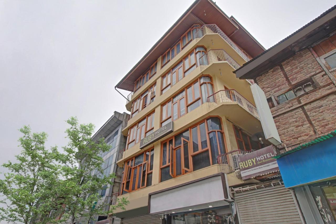 Oyo 82305 Ruby And Restaurant Srinagar (Jammu and Kashmir)
